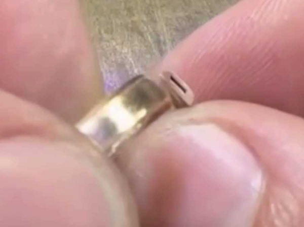 Sokolov прикрывается «технологичными отверстиями», а клиенты страдают от брака