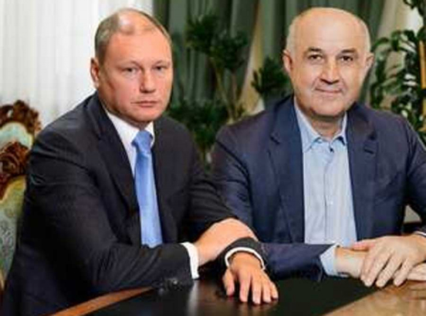 Али Узденов устроил в Золоторевке «штаб» с незаконными бородатыми формированиями для защиты украденных миллиардов