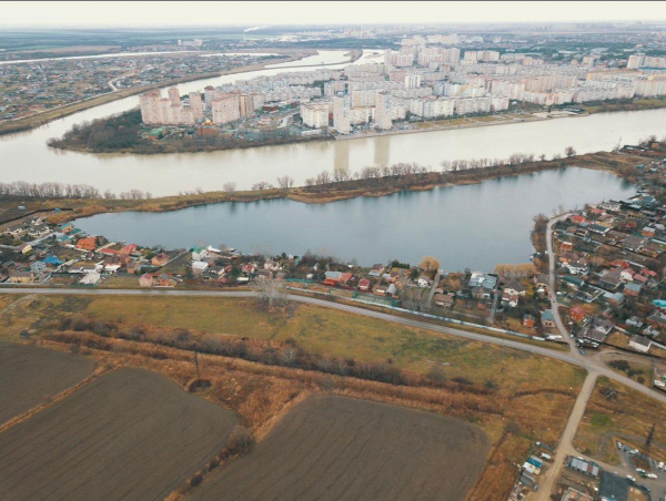 Как председатель Верховного суда Адыгеи Аслан Трахов украл у государства озеро