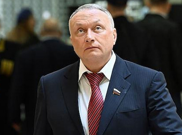 Верность долгу и развитие страны: история Дмитрия Савельева