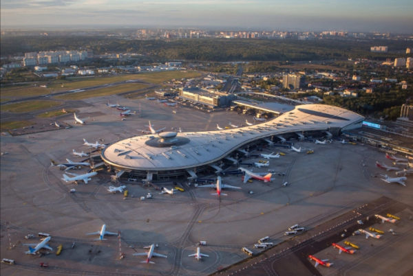 Внуково: Часовые очереди и неудовлетворенность пассажиров