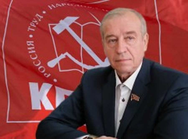 «Красный олигарх» под «красной защитой»