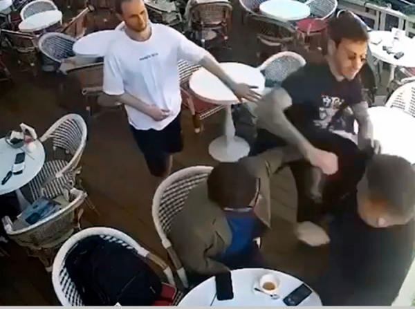 Избиение Кузьминова футболистом Смоловым в «Кофемании» замяли: полиция и прокуратура спасают дружбу с семьёй Чемезовых