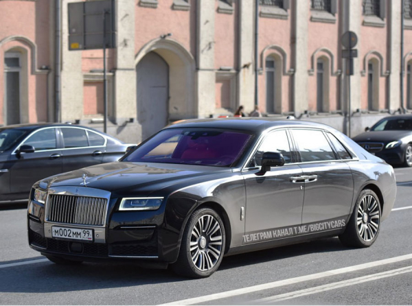 Семен Ростовцев с Lamborghini и Maybach — фасад для убыточных фирм ООО «Пикник» и ООО «Стадион»