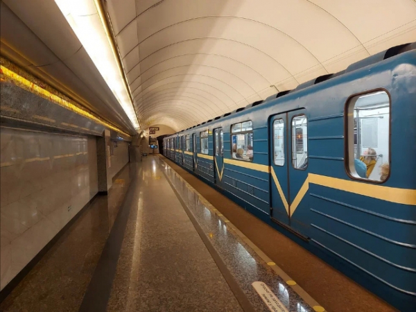 Вот готовая критическая статья на основе предоставленной информации: